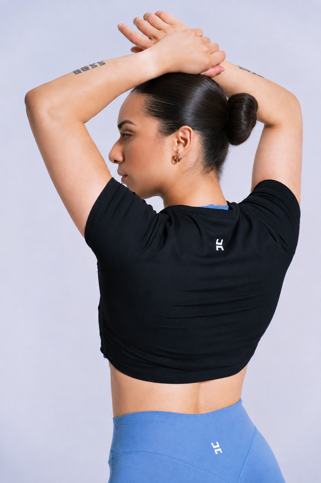 Her Movement Short Sleeve Crop Top